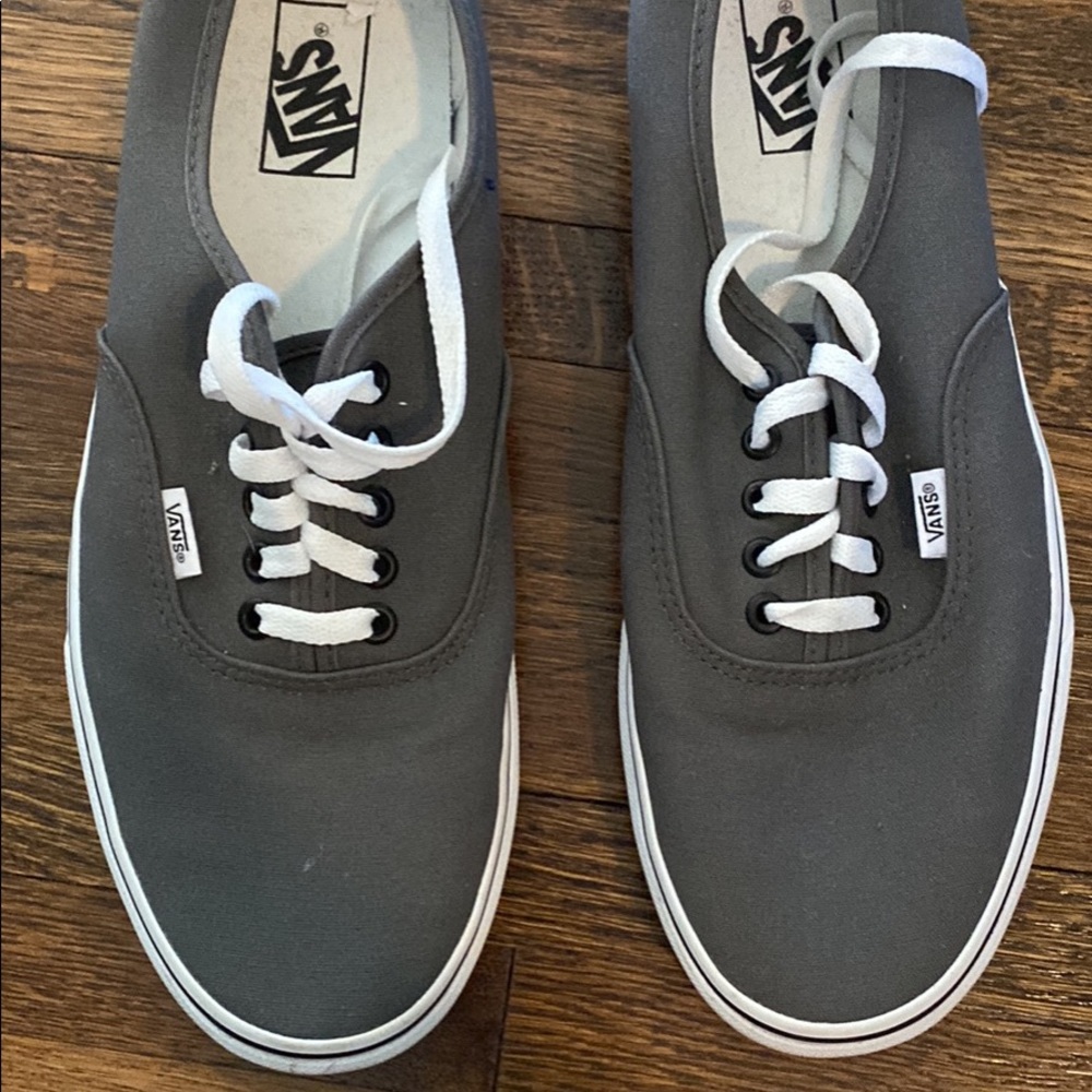new size 12 mens vans